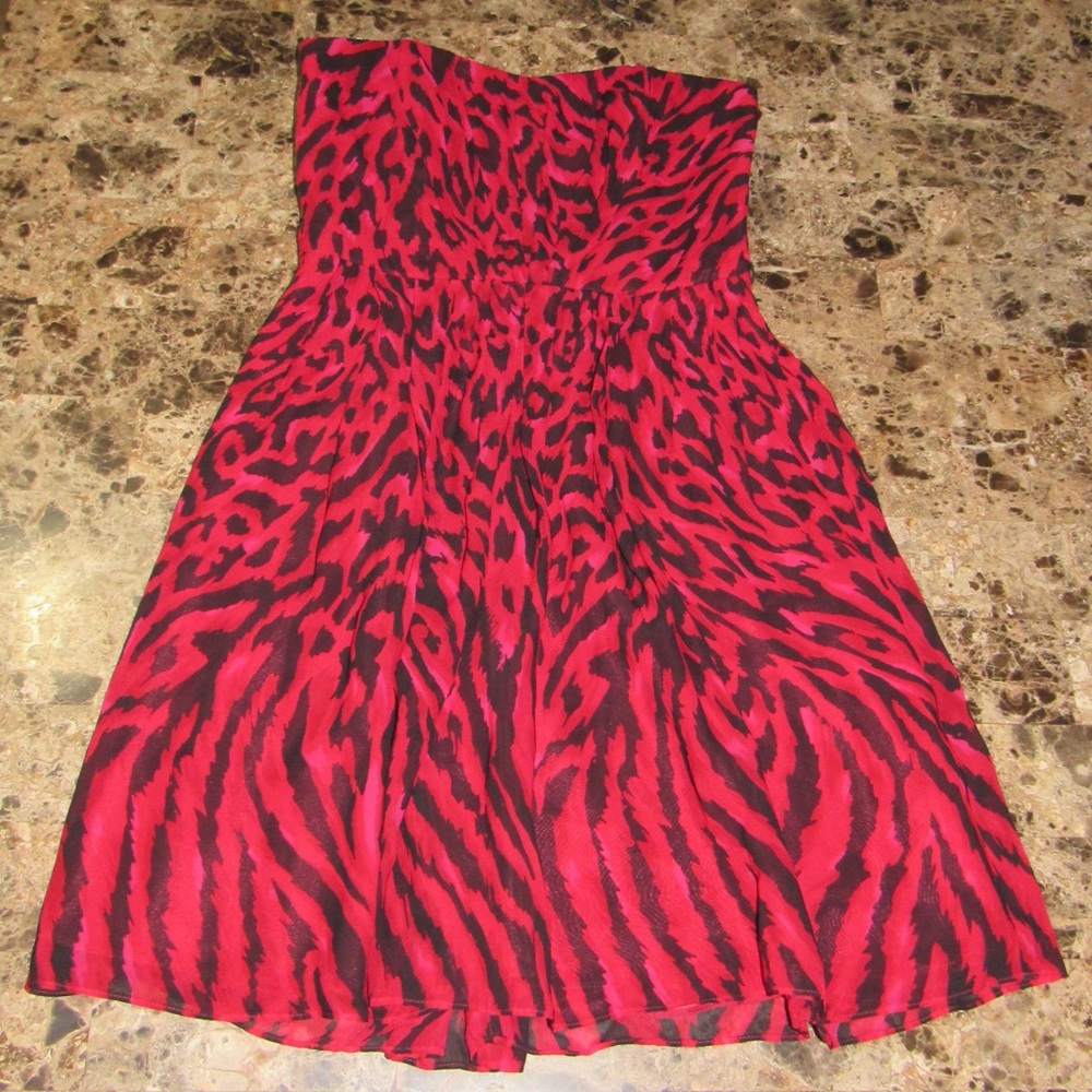 WHITE HOUSE BLACK MARKET Dress SZ6